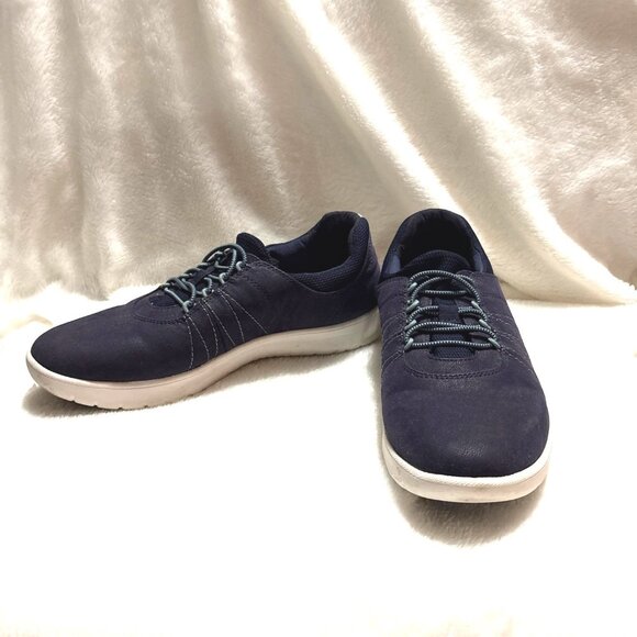 Clarks Shoes - Clark’s Cloudstepper Adella Women’s 9.5 Dark Blue comfort Slip-on